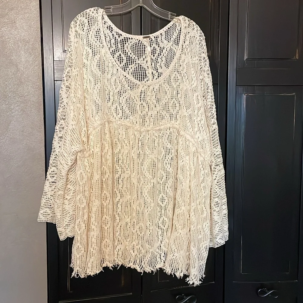 Free people lace oversized top - Picture 1 of 8